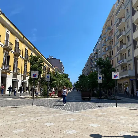 Casa Letizia Centro Daire *